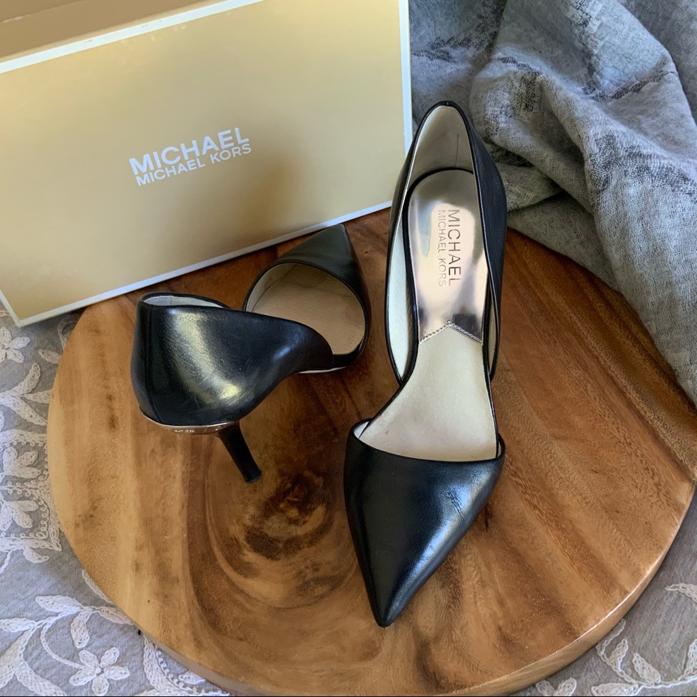 Michael Kors Women's Black Leather  4inch Heels